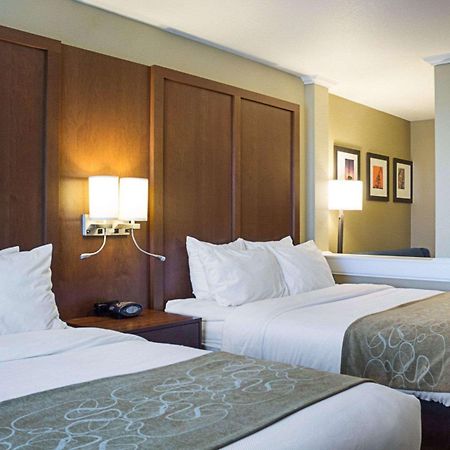 Comfort Suites Minot Esterno foto
