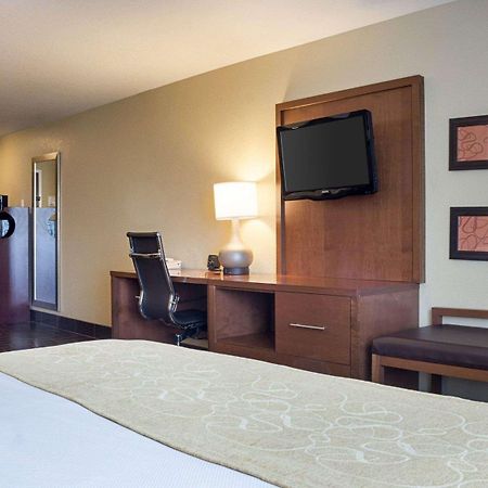 Comfort Suites Minot Esterno foto