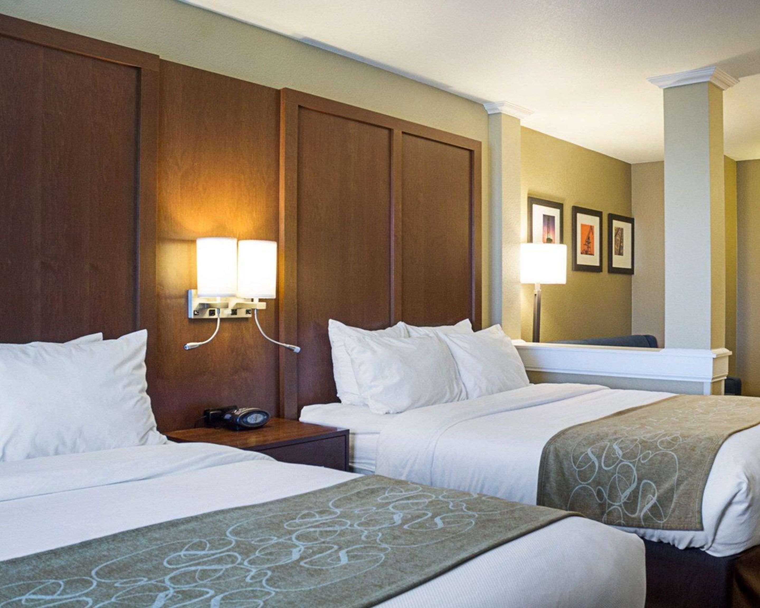 Comfort Suites Minot Esterno foto