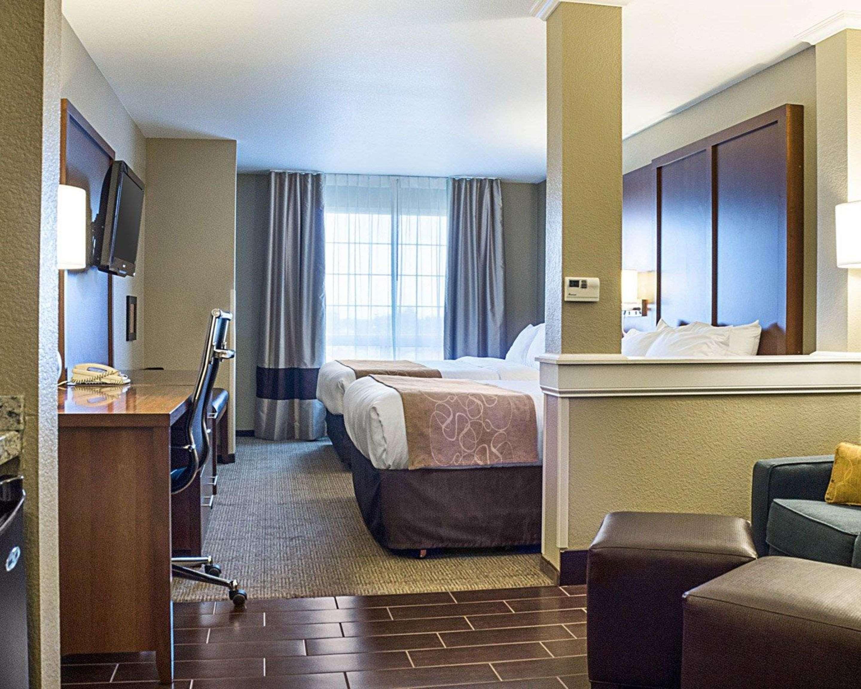 Comfort Suites Minot Esterno foto