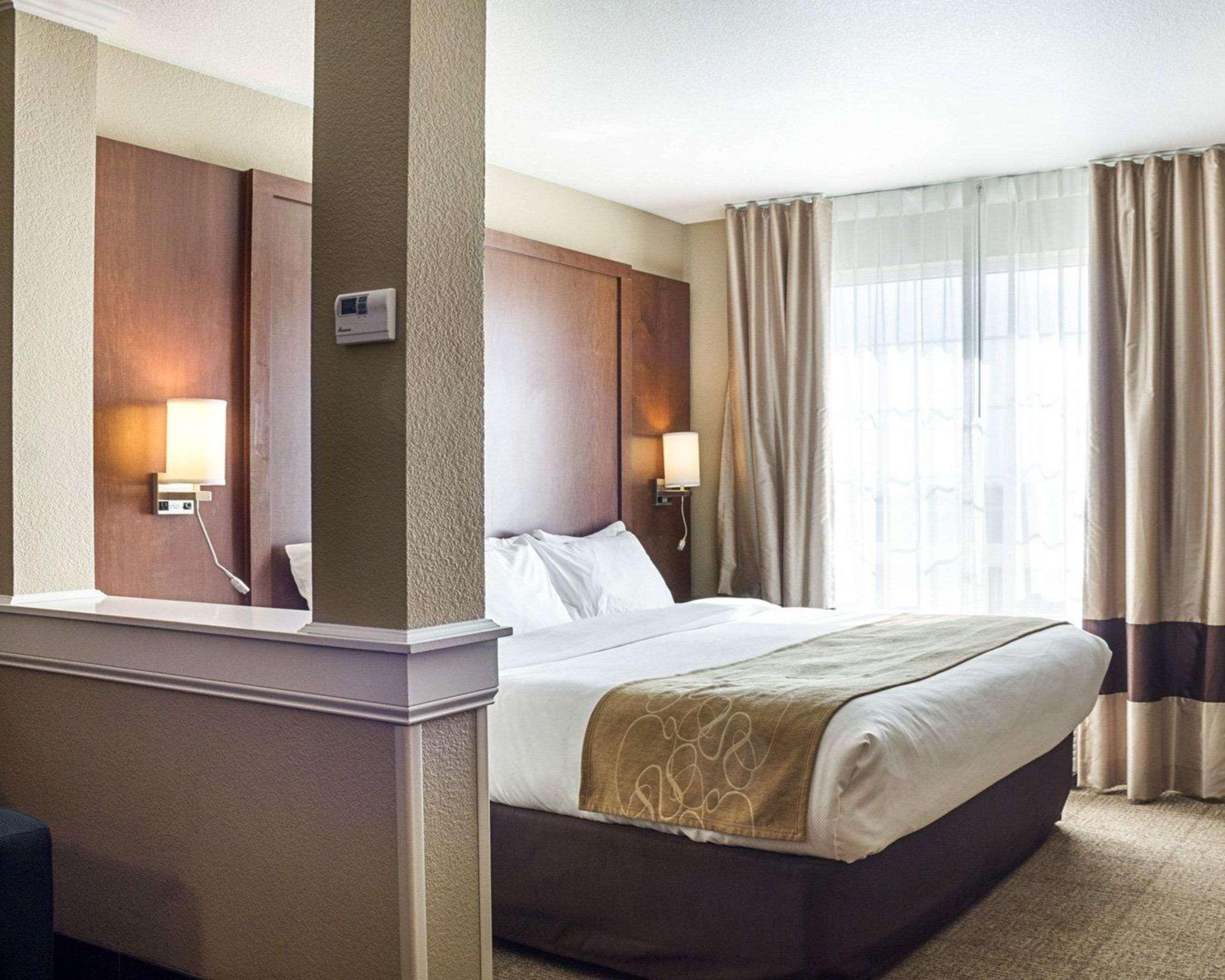 Comfort Suites Minot Esterno foto