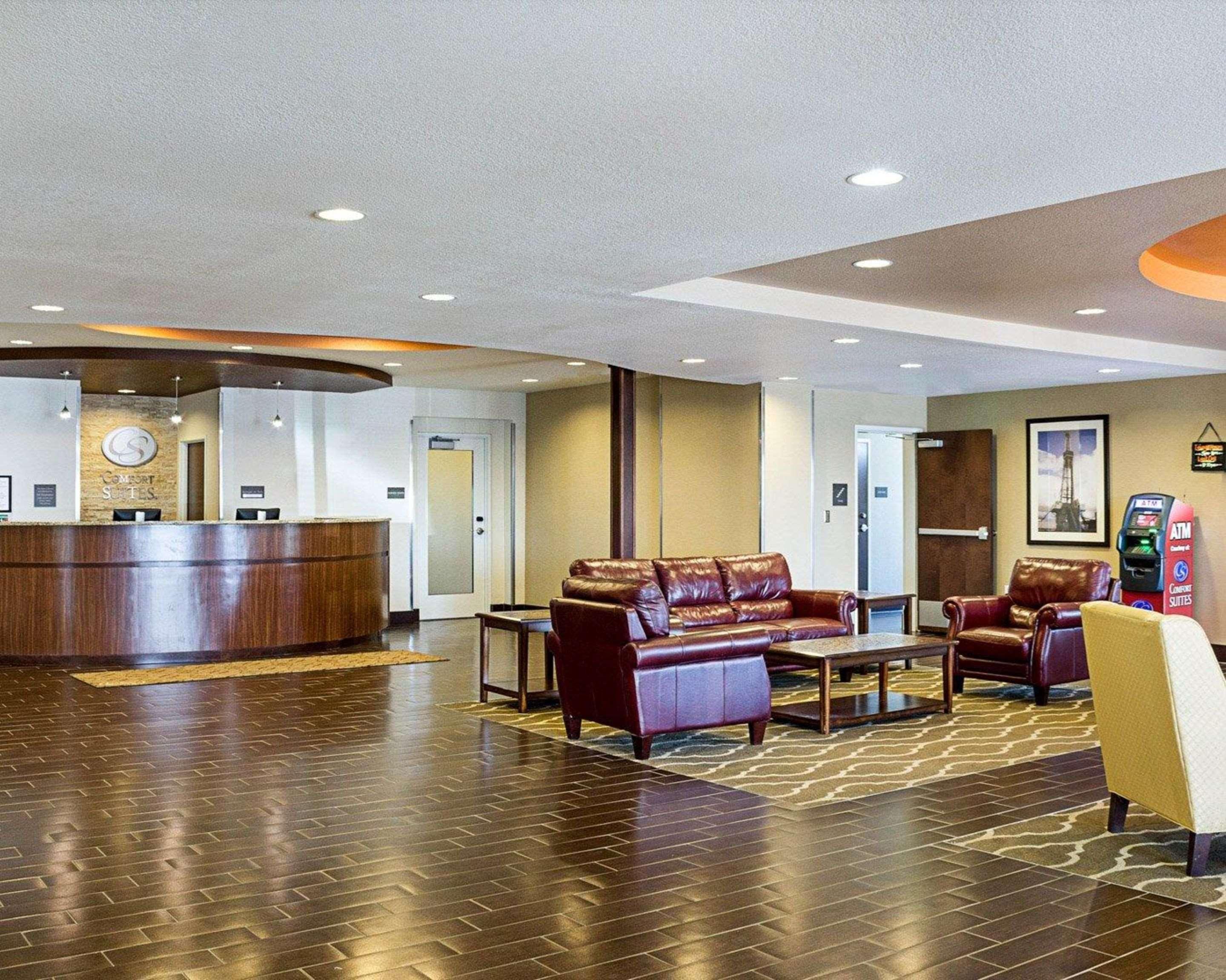 Comfort Suites Minot Esterno foto